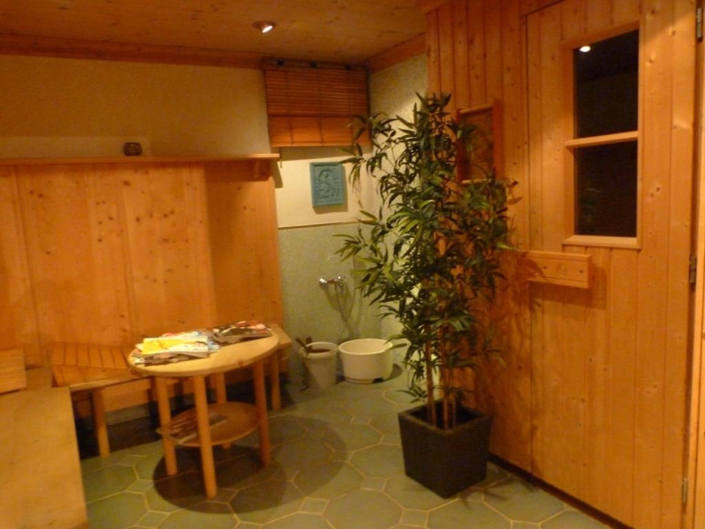 Knusperhaeusl Villa Uttendorf Room photo